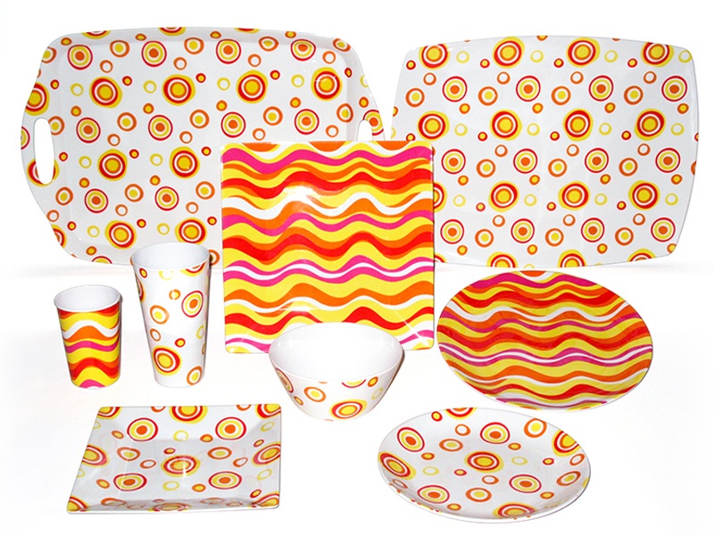 1322-27 Bubbles & Wavy Stripes, Red Melamine Tableware