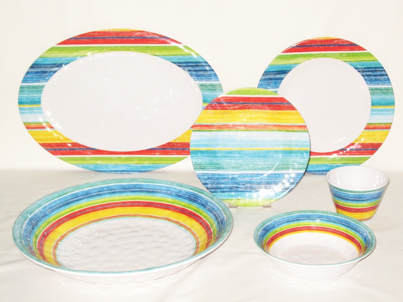 21G1724 Retro Luna -  Rim Shape, Textured Dinner Wares