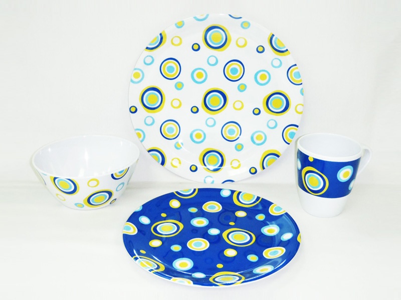 1325-26 Bubbles, Blue 16 pc Melamine Dinner Set